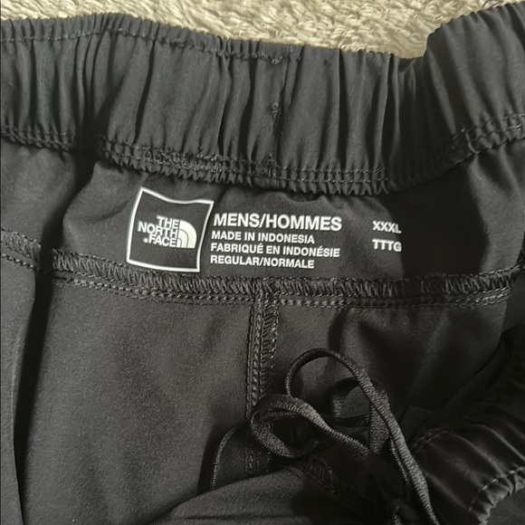 Men’s The North Face Black Performance Shorts Size 3XL - Picture 3 of 11